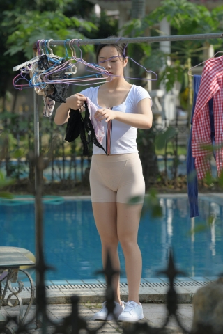 HK2401-068-极品居家美少妇小敏